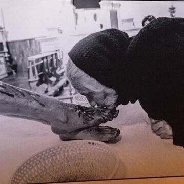 Epifanía epistemocional bajo el lente de Hernández Claire